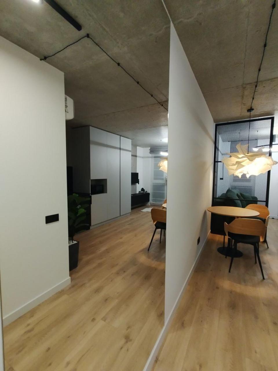 "M&D Apartmentslviv", Loft Complex Great Britain Екстериор снимка